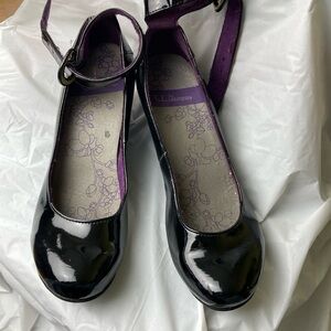 CL laundry, black pant leather wedge shoes, size 8 1/2